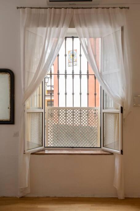 Precioso Apartamento Nuevo En Sevilla Centro 4Pax Buitenkant foto