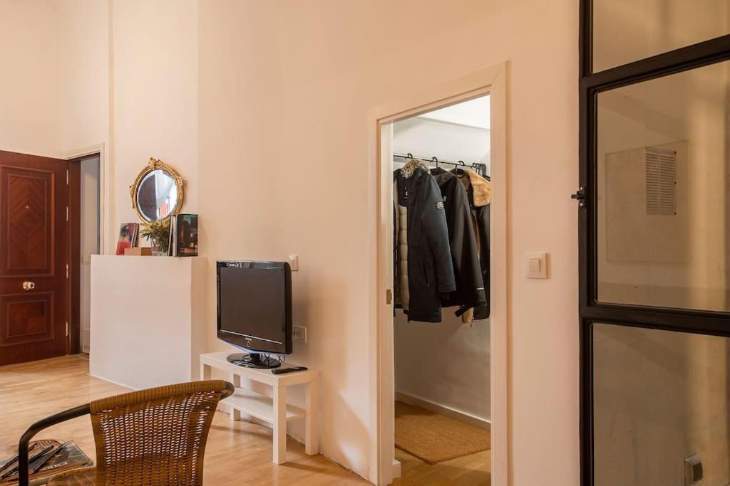 Precioso Apartamento Nuevo En Sevilla Centro 4Pax Buitenkant foto